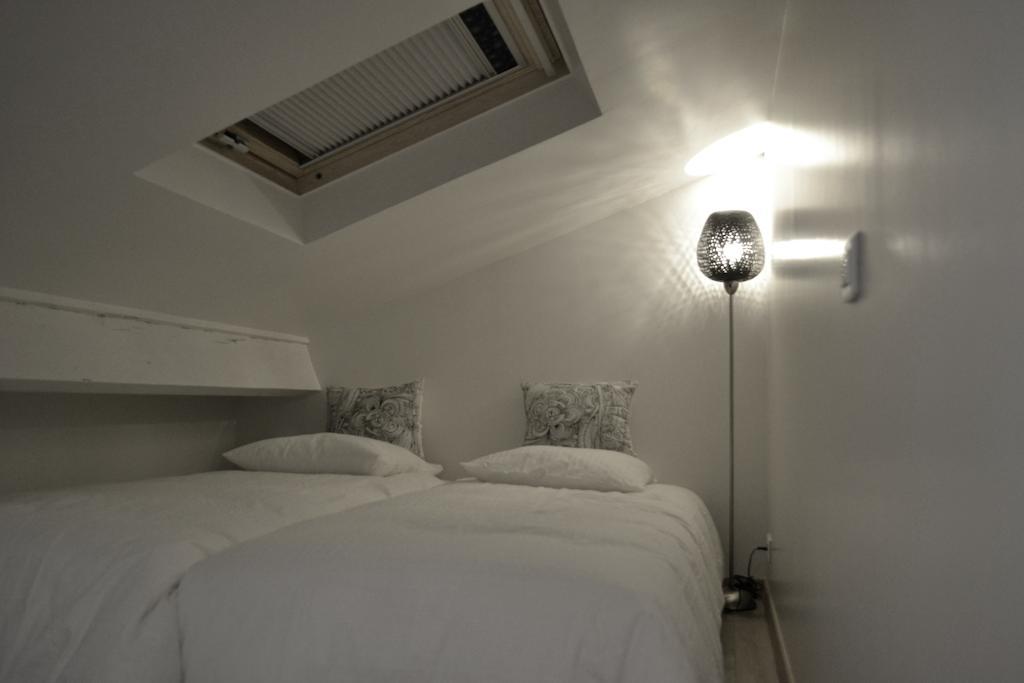 Villa Les Lys à Vincennes Chambre photo